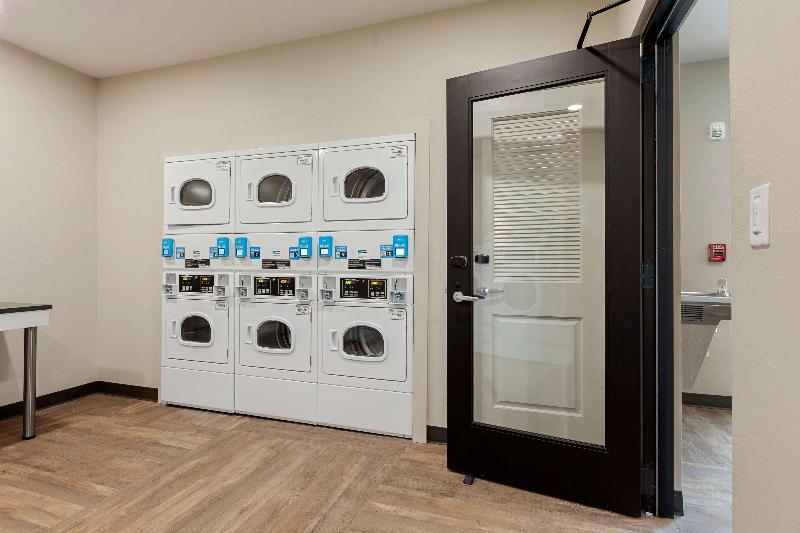 Extended Stay America - Tampa - Gibsonton - Riverv image