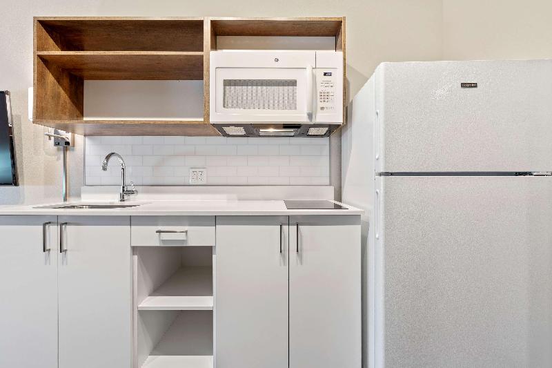 Extended Stay America - Tampa - Gibsonton - Riverv image
