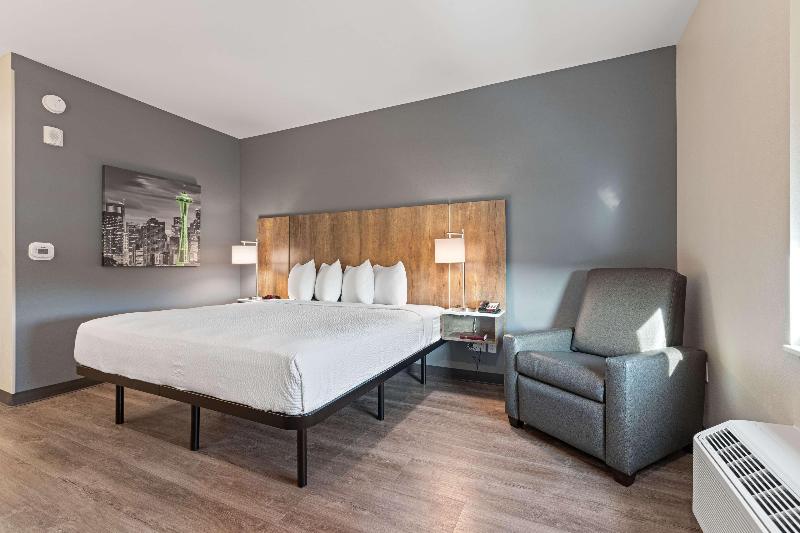 Extended Stay America - Tampa - Gibsonton - Riverv image