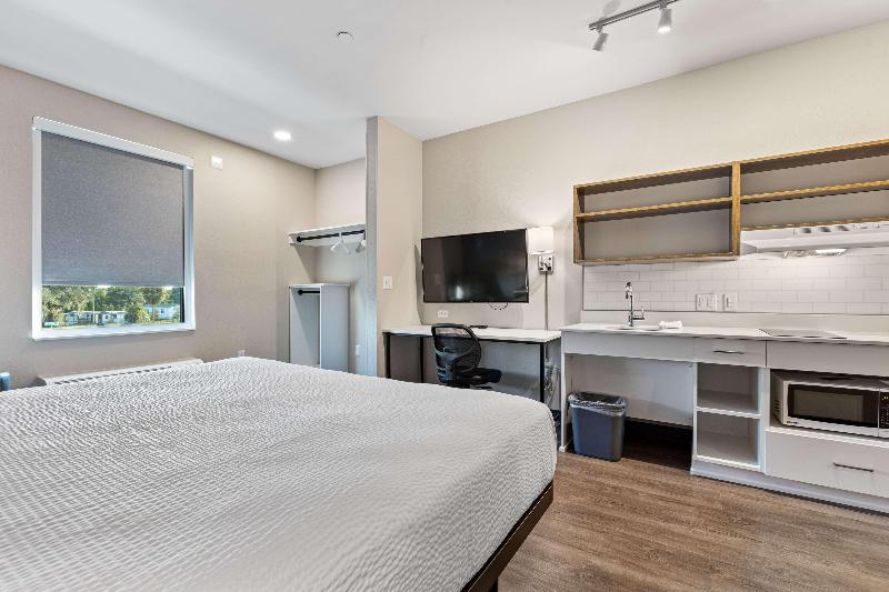 Extended Stay America - Tampa - Gibsonton - Riverv image