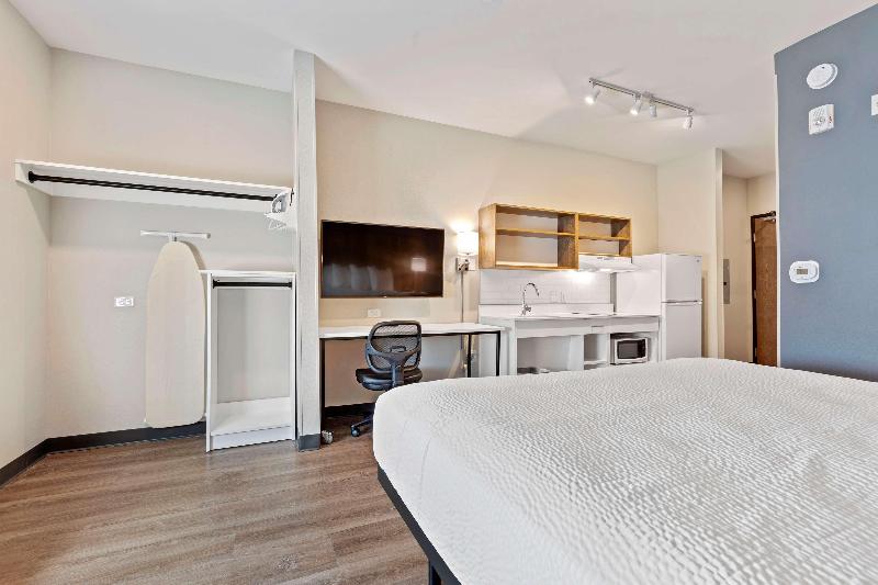 Extended Stay America - Tampa - Gibsonton - Riverv image
