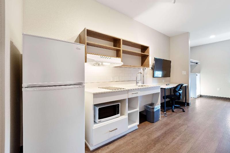 Extended Stay America - Tampa - Gibsonton - Riverv image