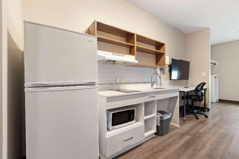 Extended Stay America - Tampa - Gibsonton - Riverv image