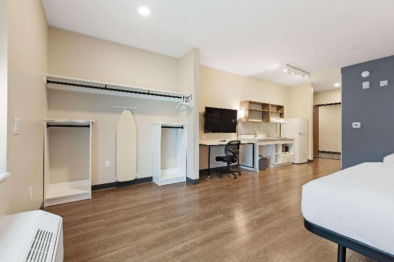 Extended Stay America - Tampa - Gibsonton - Riverv image