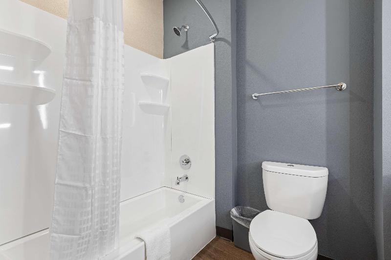 Extended Stay America - Tampa - Gibsonton - Riverv image