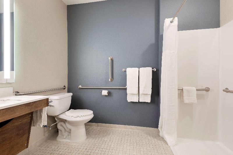 Extended Stay America - Tampa - Gibsonton - Riverv image