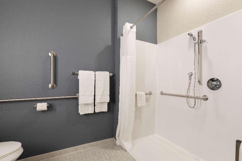 Extended Stay America - Tampa - Gibsonton - Riverv image