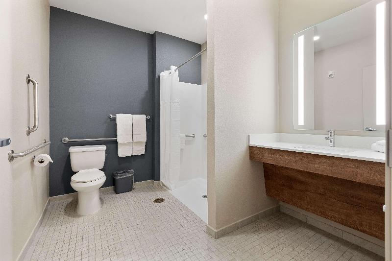 Extended Stay America - Tampa - Gibsonton - Riverv image