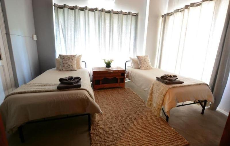 Komma Nader Gastehuis - Image 9