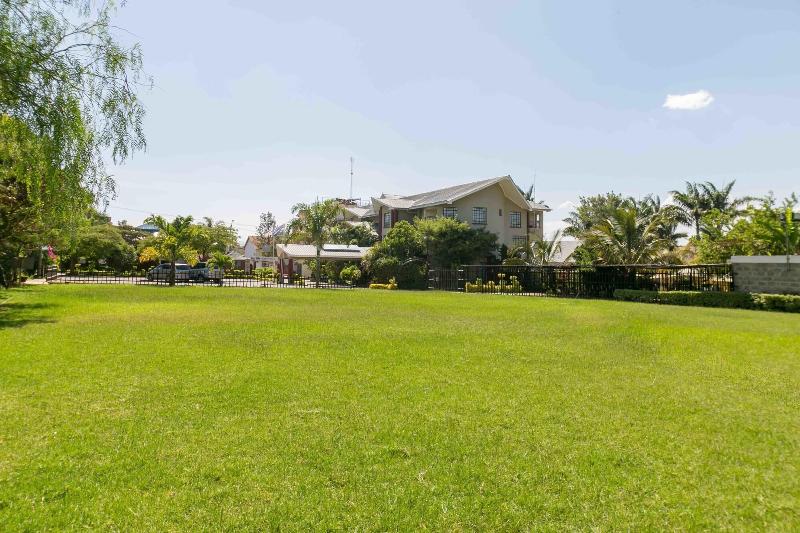 Fahari Gardens Hotel image