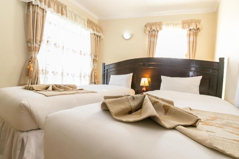 Fahari Gardens Hotel image