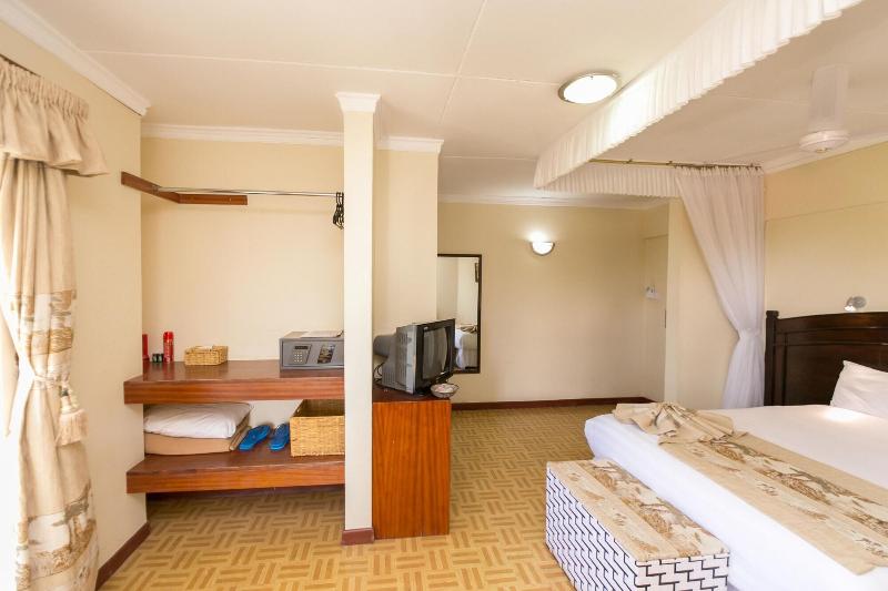 Fahari Gardens Hotel image