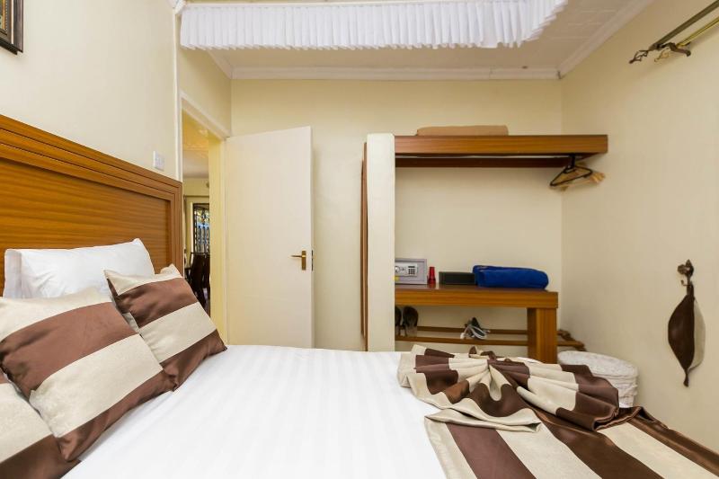 Fahari Gardens Hotel image