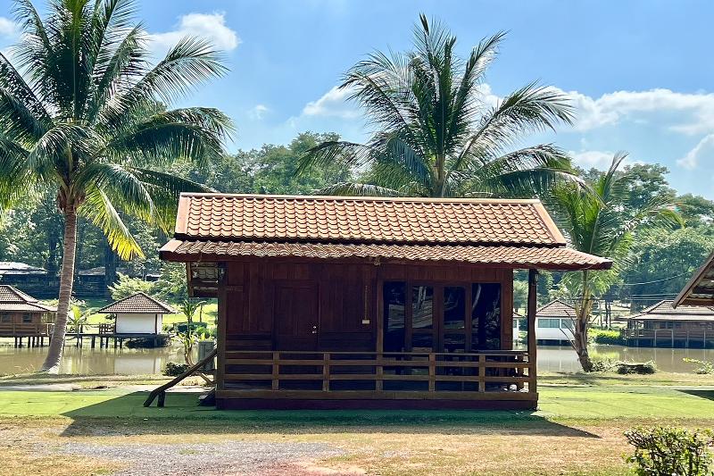 Fahluang Resort by ZUZU image