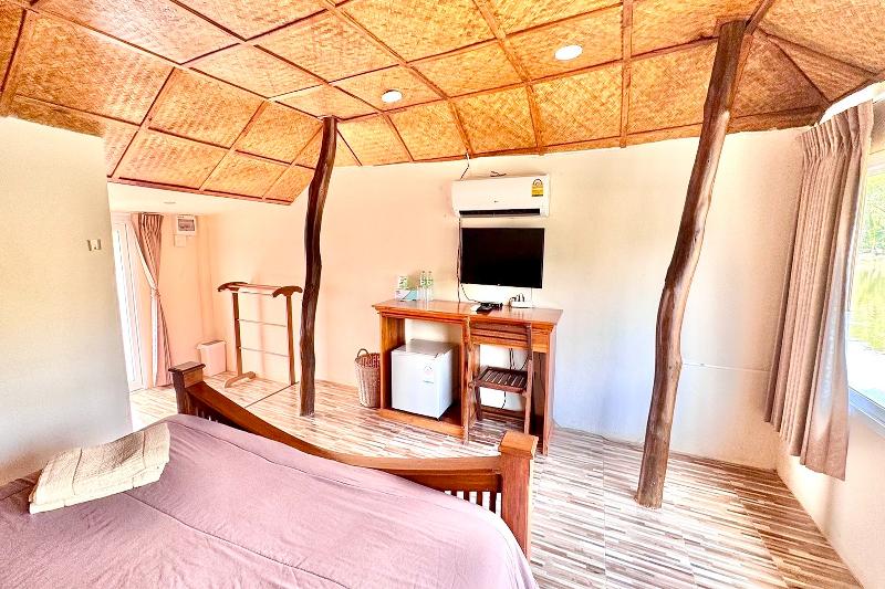 Fahluang Resort by ZUZU image