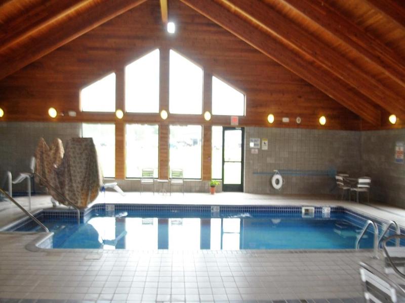 FairBridge Inn & Suites in Thorp, WI image 5