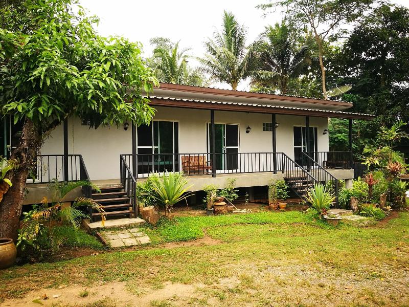 Kru Guesthouse image