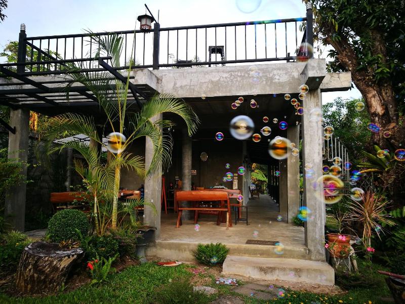 Kru Guesthouse image