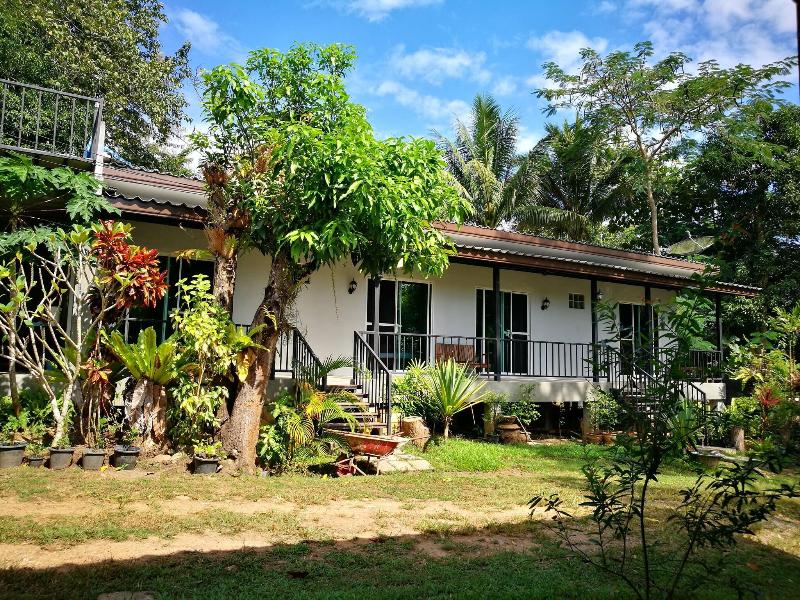 Kru Guesthouse image