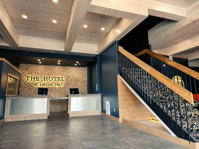 Falcon Lake Hotel