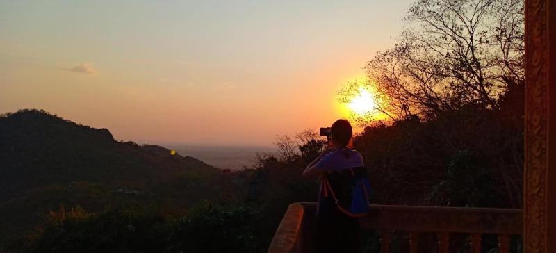 Family Batcave Homestay - Hostel image