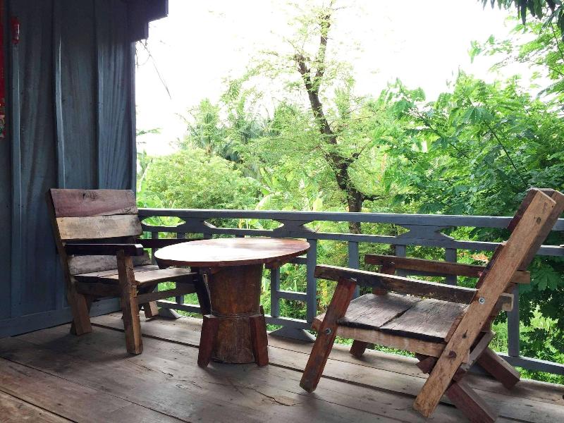 Family Batcave Homestay - Hostel image