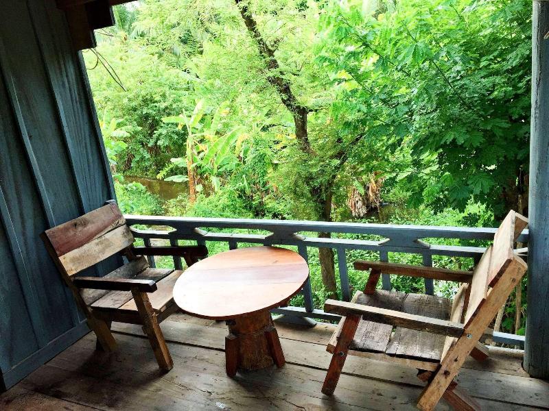 Family Batcave Homestay - Hostel image