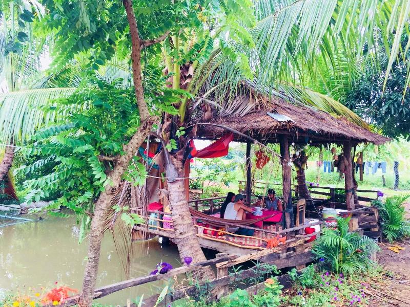 Family Batcave Homestay - Hostel image