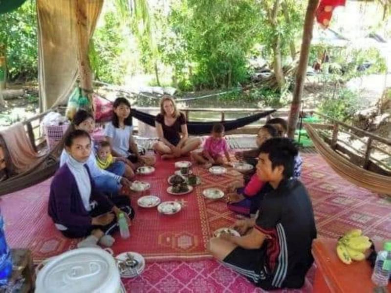 Family Batcave Homestay - Hostel image