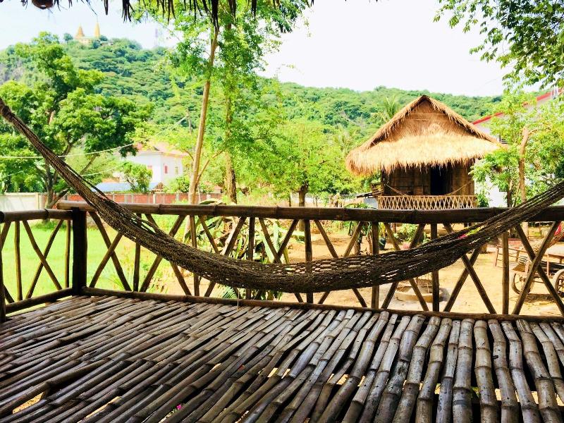 Family Batcave Homestay - Hostel image