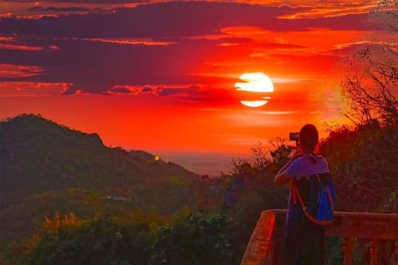 Family Batcave Homestay - Hostel image