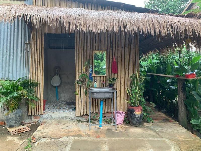Family Batcave Homestay - Hostel image
