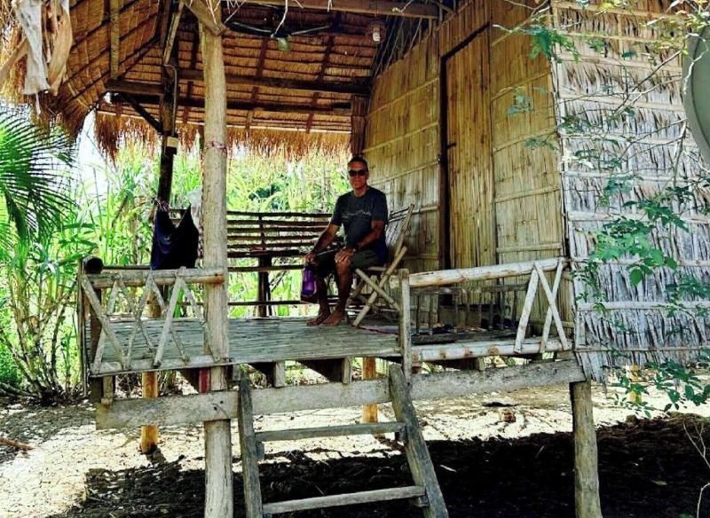 Family Batcave Homestay - Hostel image