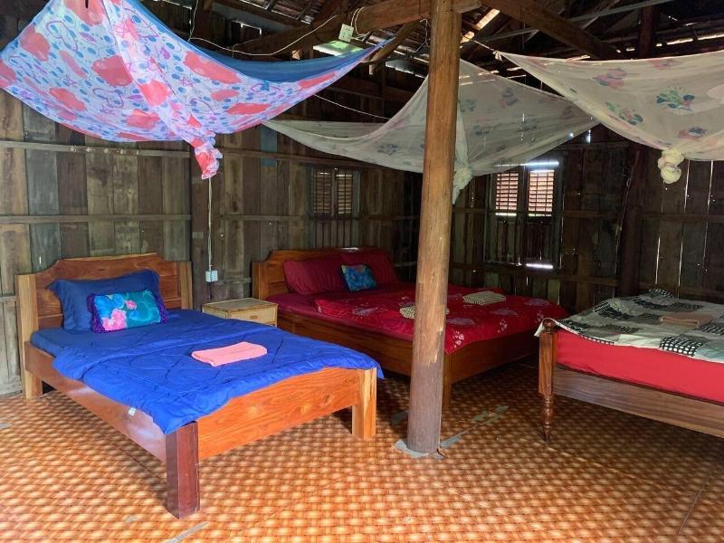 Family Batcave Homestay - Hostel image
