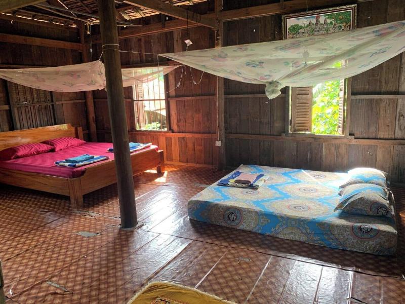 Family Batcave Homestay - Hostel image