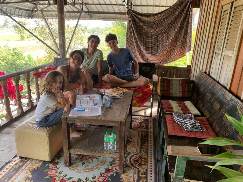 Family Batcave Homestay - Hostel image