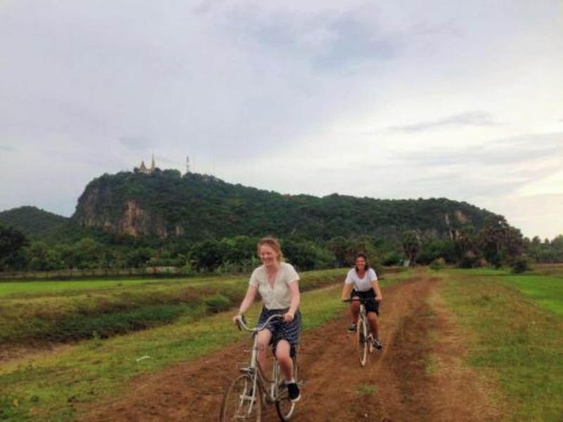 Family Batcave Homestay - Hostel image