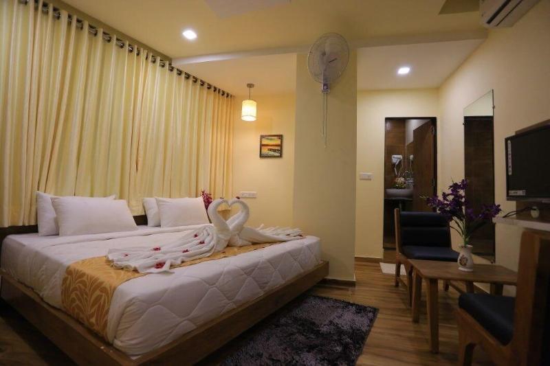 The Grand Raveta 4