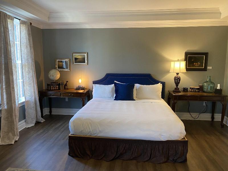 The Inn And Spa At Beacon image