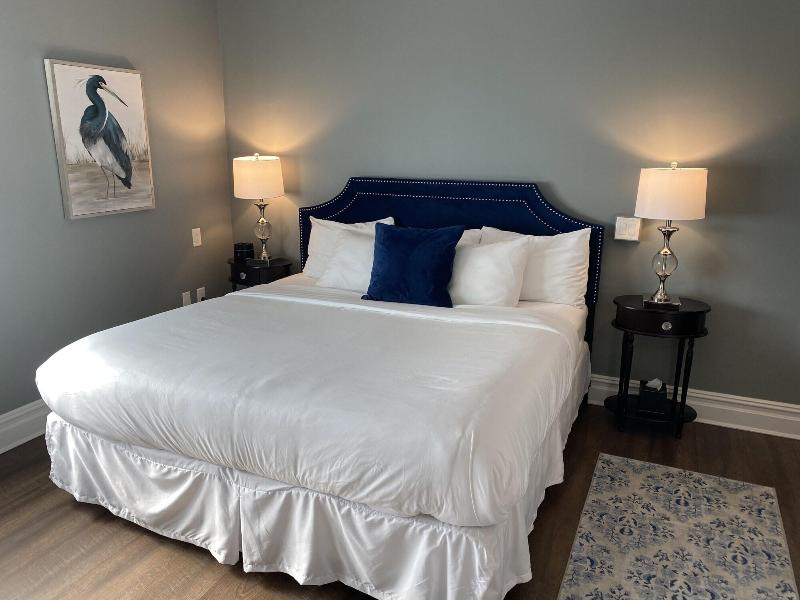 The Inn And Spa At Beacon image