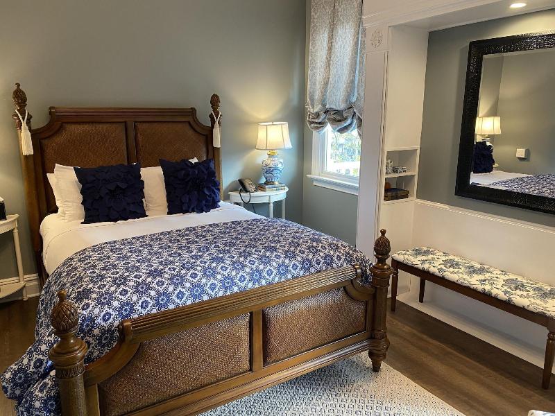 The Inn And Spa At Beacon image