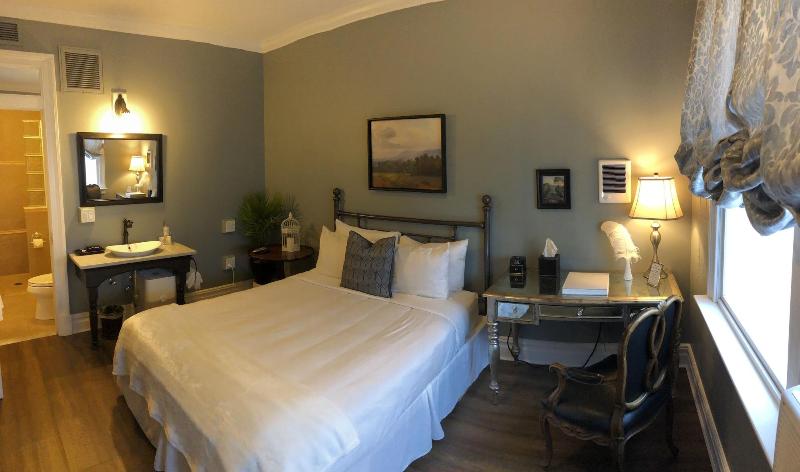 The Inn And Spa At Beacon image