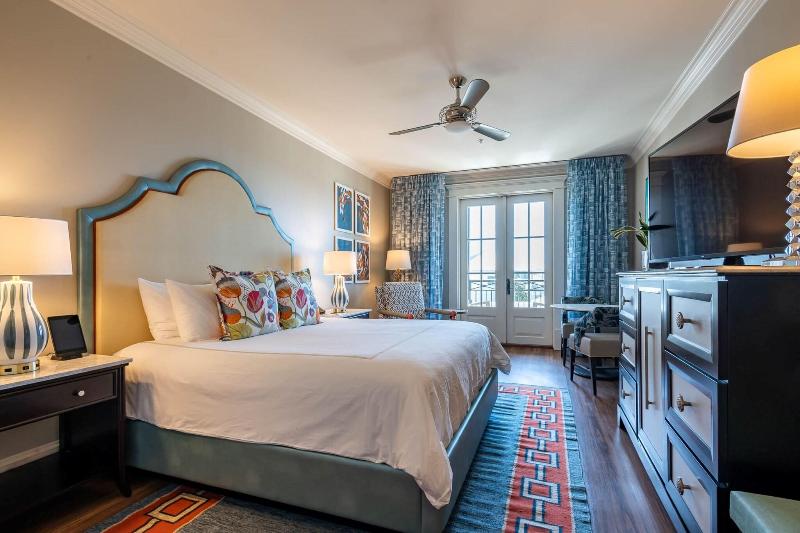 The Pearl Hotel image