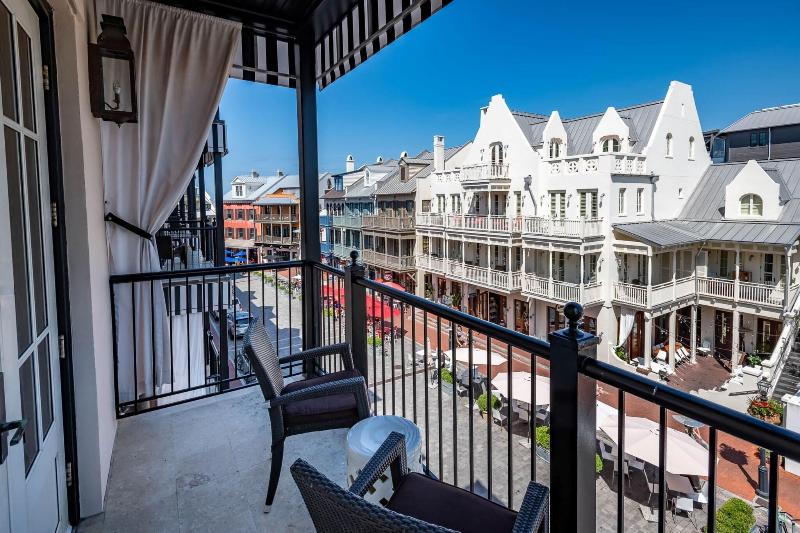 The Pearl Hotel image