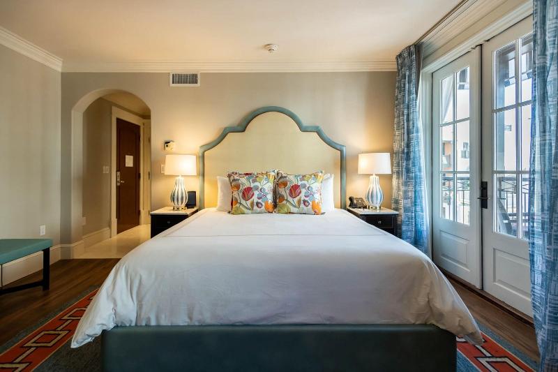 The Pearl Hotel image