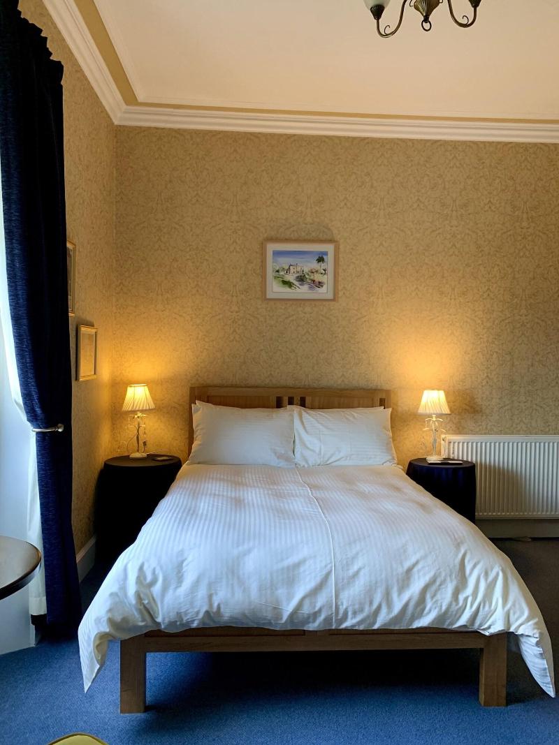 The Pines Guesthouse image