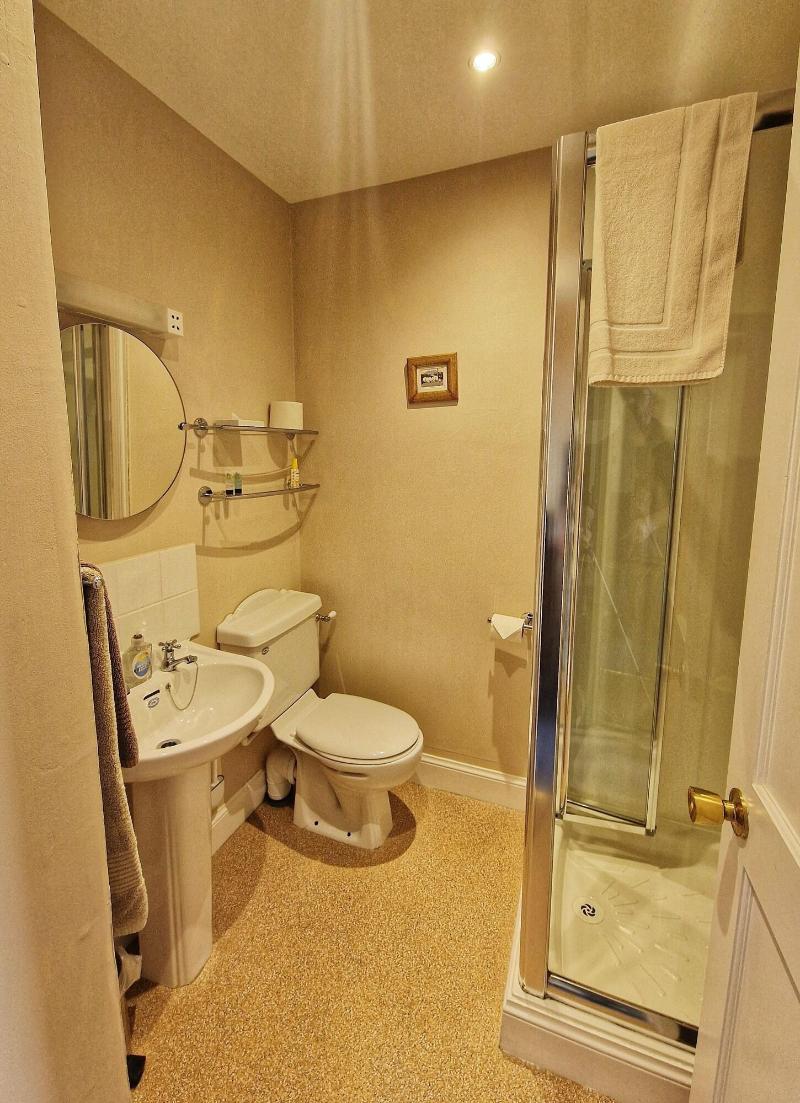 The Pines Guesthouse image
