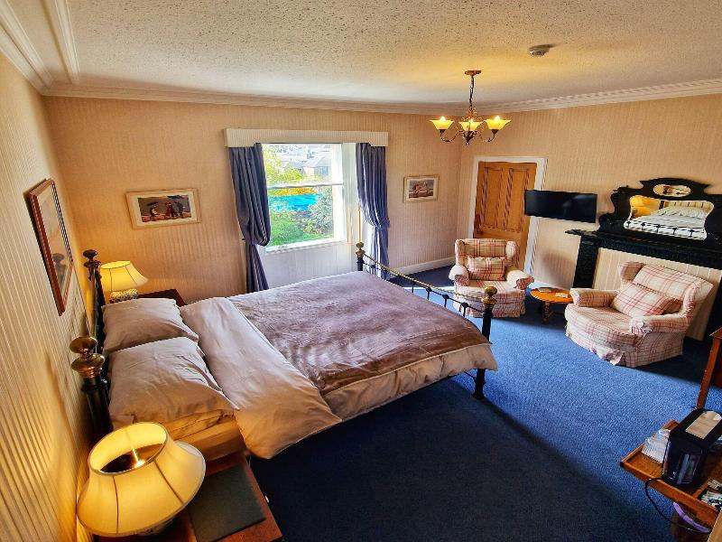 The Pines Guesthouse image