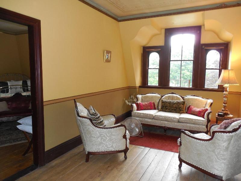 The Proctor Mansion Inn image