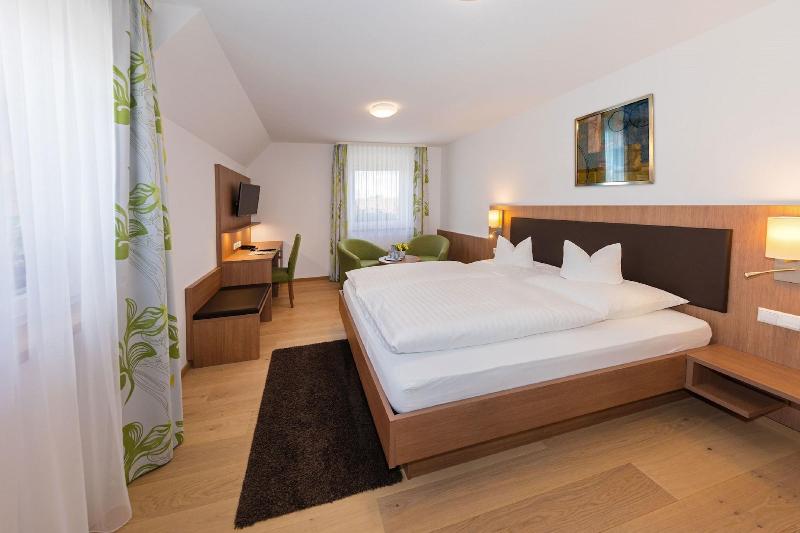 Gasthof Hotel Zum Ochsen image